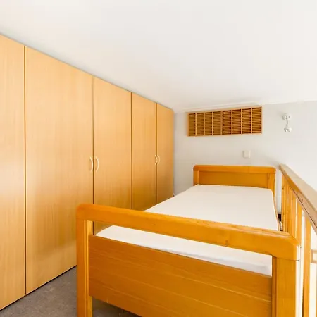 Szentkiralyi 5 Basic 2 Bedrooms Appartamento