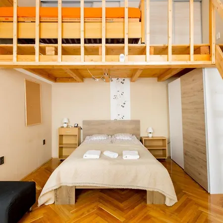 Appartamento Szentkiralyi 5 Basic 2 Bedrooms *